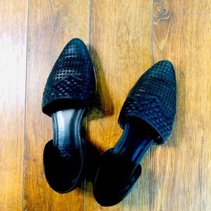 Vince Camuto Flats Size 6